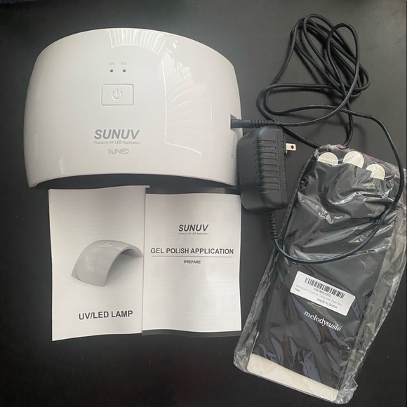 Gel nail lamp - Picture 1 of 3